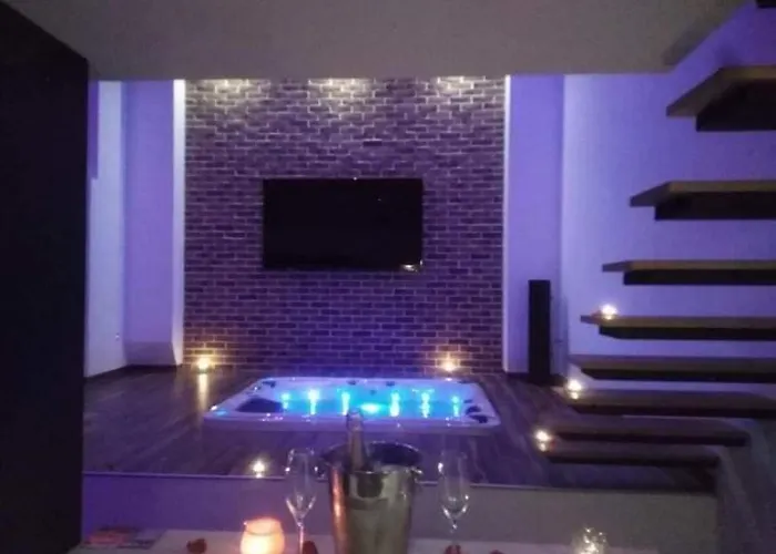 Magnifique Loft Avec Jacuzzi Et Sauna Privatif